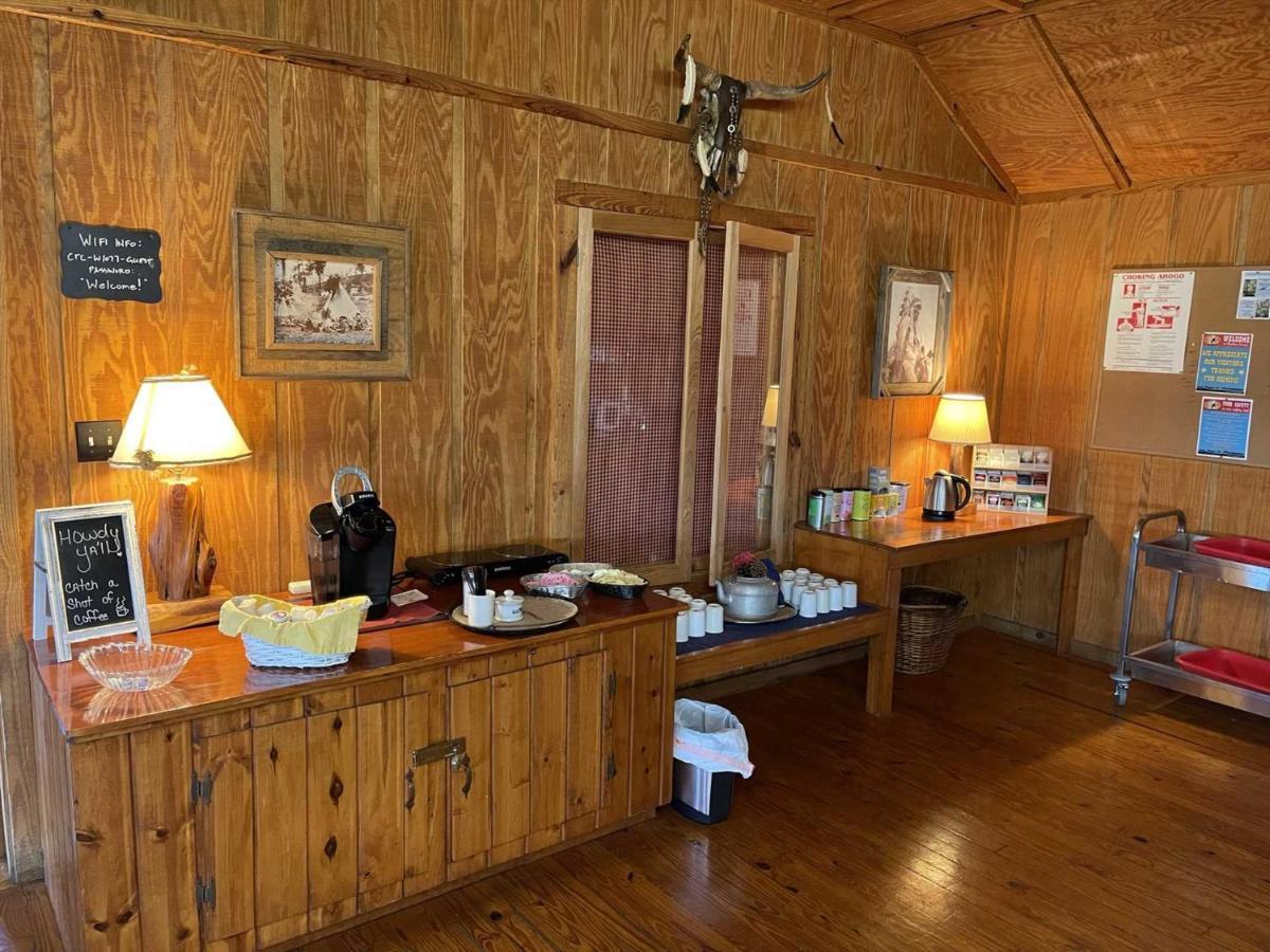Tarpley West 1077 Guest Ranch - Retreat B&B 외부 사진