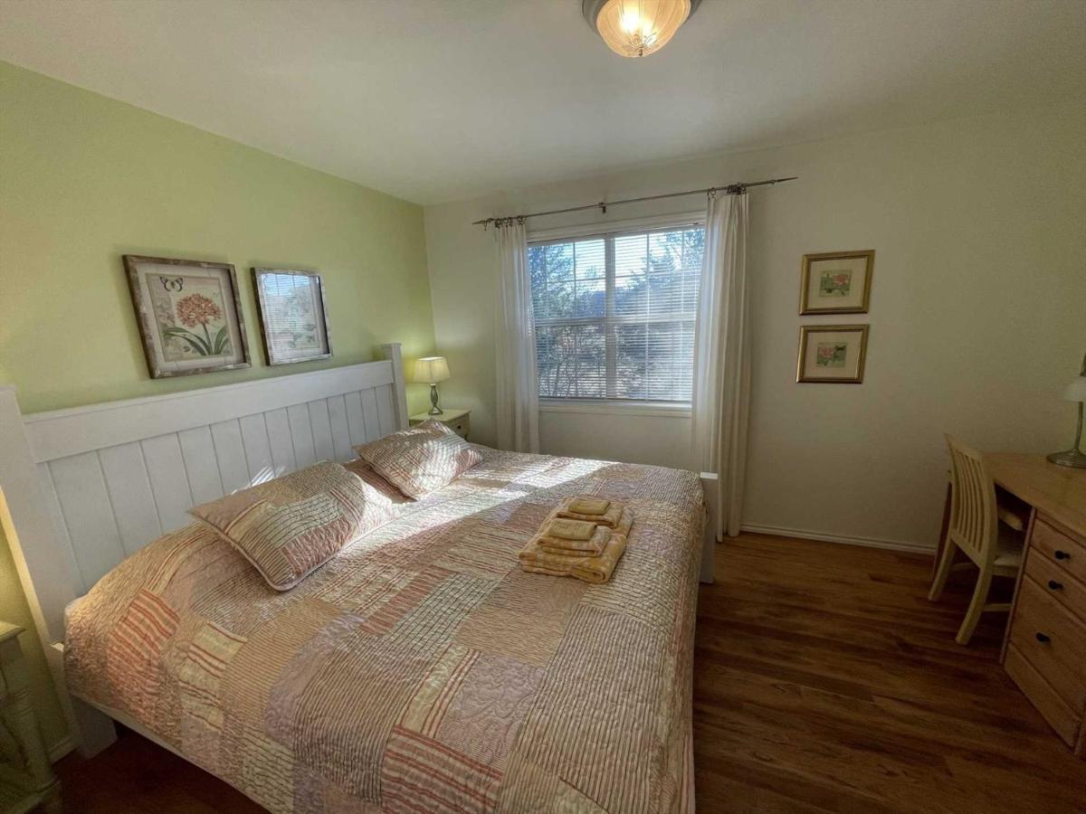 Tarpley West 1077 Guest Ranch - Retreat B&B 외부 사진